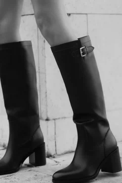 ZARA Sapatos^BOTA COM TACÃO E FIVELA Preto