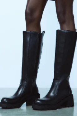 ZARA Sapatos^BOTA COM TACÃO E SOLA DENTADA Preto