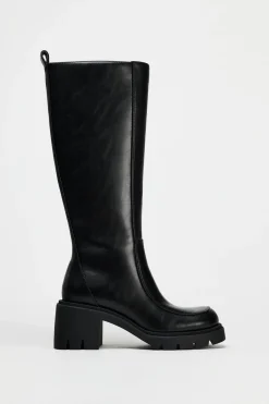 ZARA Sapatos^BOTA COM TACÃO E SOLA DENTADA Preto