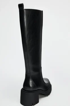ZARA Sapatos^BOTA COM TACÃO E SOLA DENTADA Preto
