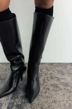 ZARA Sapatos^BOTA COM TACÃO FINO Castanho