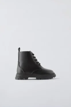 BOTA CORDÕES-ZARA Store