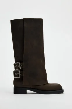 ZARA Sapatos^BOTA CROUTE CALÇAS COM PÉS FIVELAS Castanho