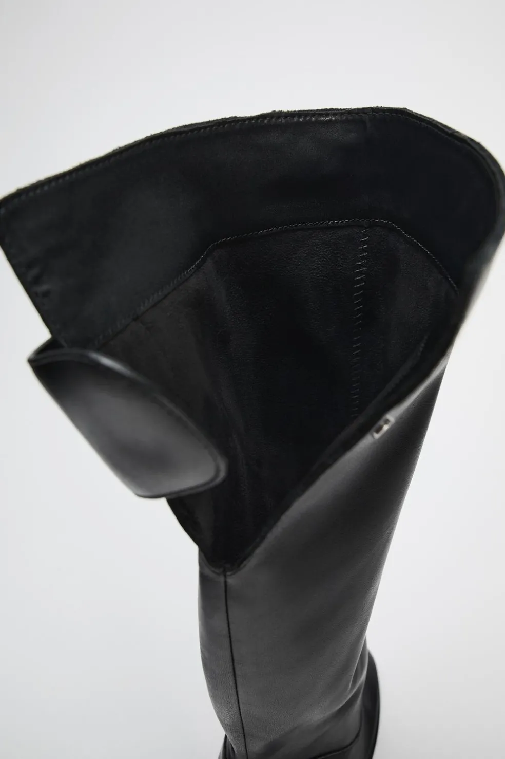 ZARA Sapatos^BOTA DE CANO LARGO EM PELE Preto