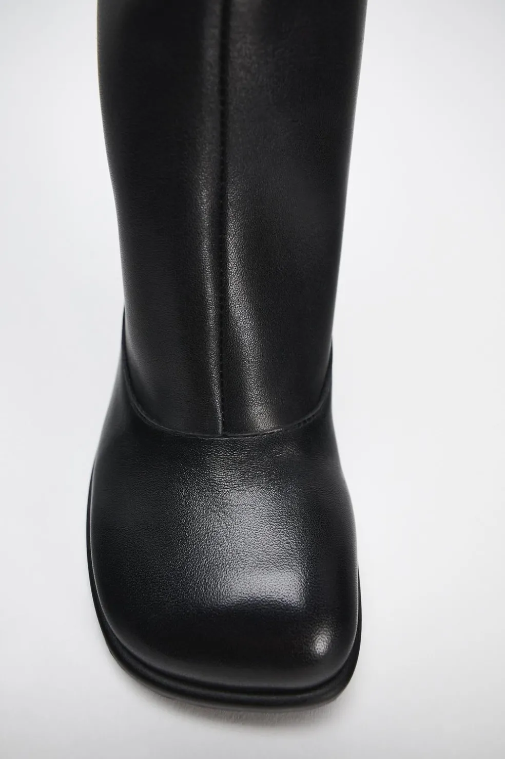ZARA Sapatos^BOTA DE CANO LARGO EM PELE Preto