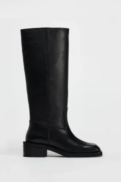 ZARA Sapatos^BOTA DE PELE COM ACABAMENTO EM PONTA QUADRADA Preto