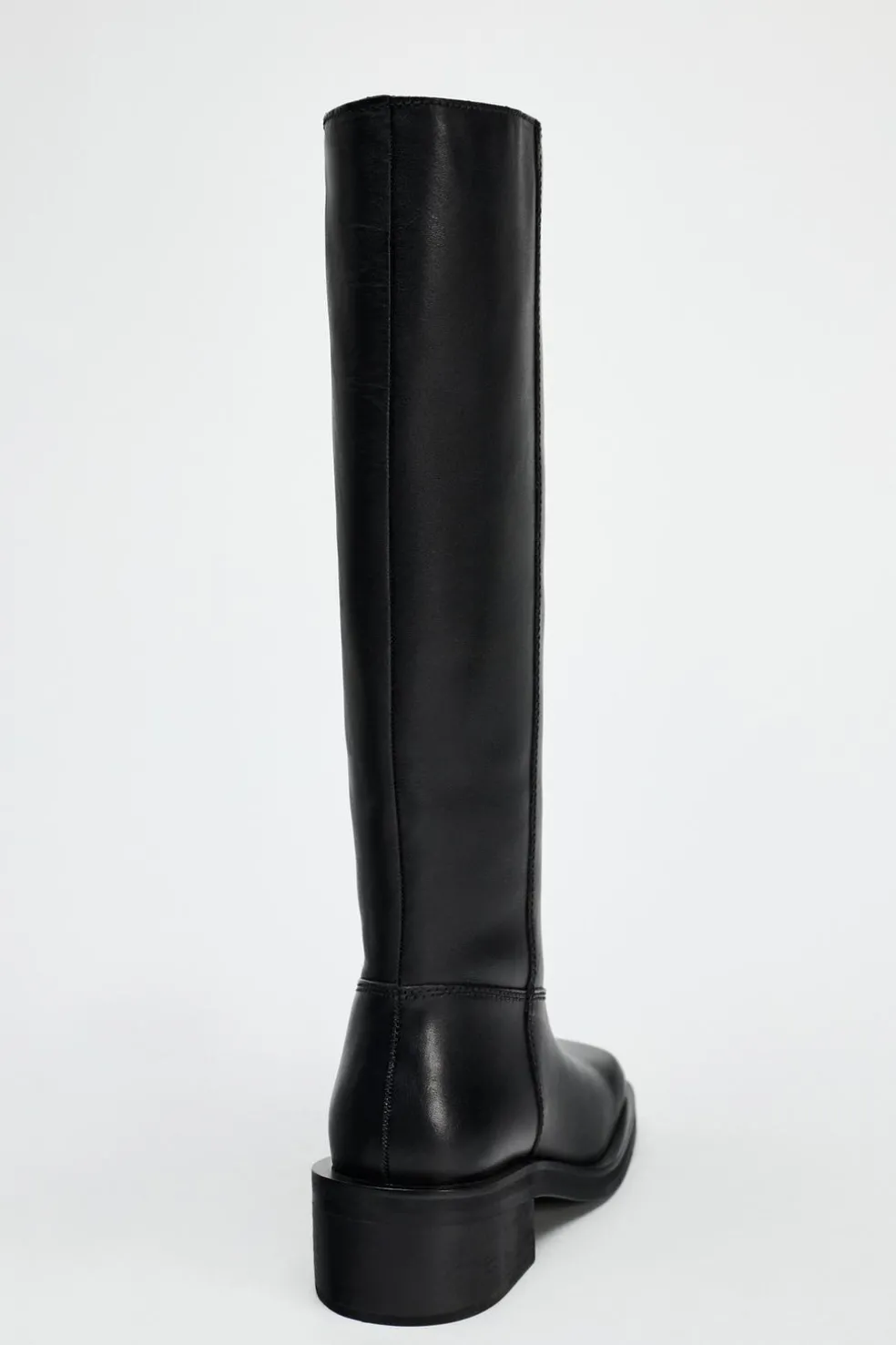 ZARA Sapatos^BOTA DE PELE COM ACABAMENTO EM PONTA QUADRADA Preto