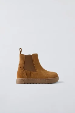 BOTAS COM ELÁSTICO EM PELE-ZARA Fashion