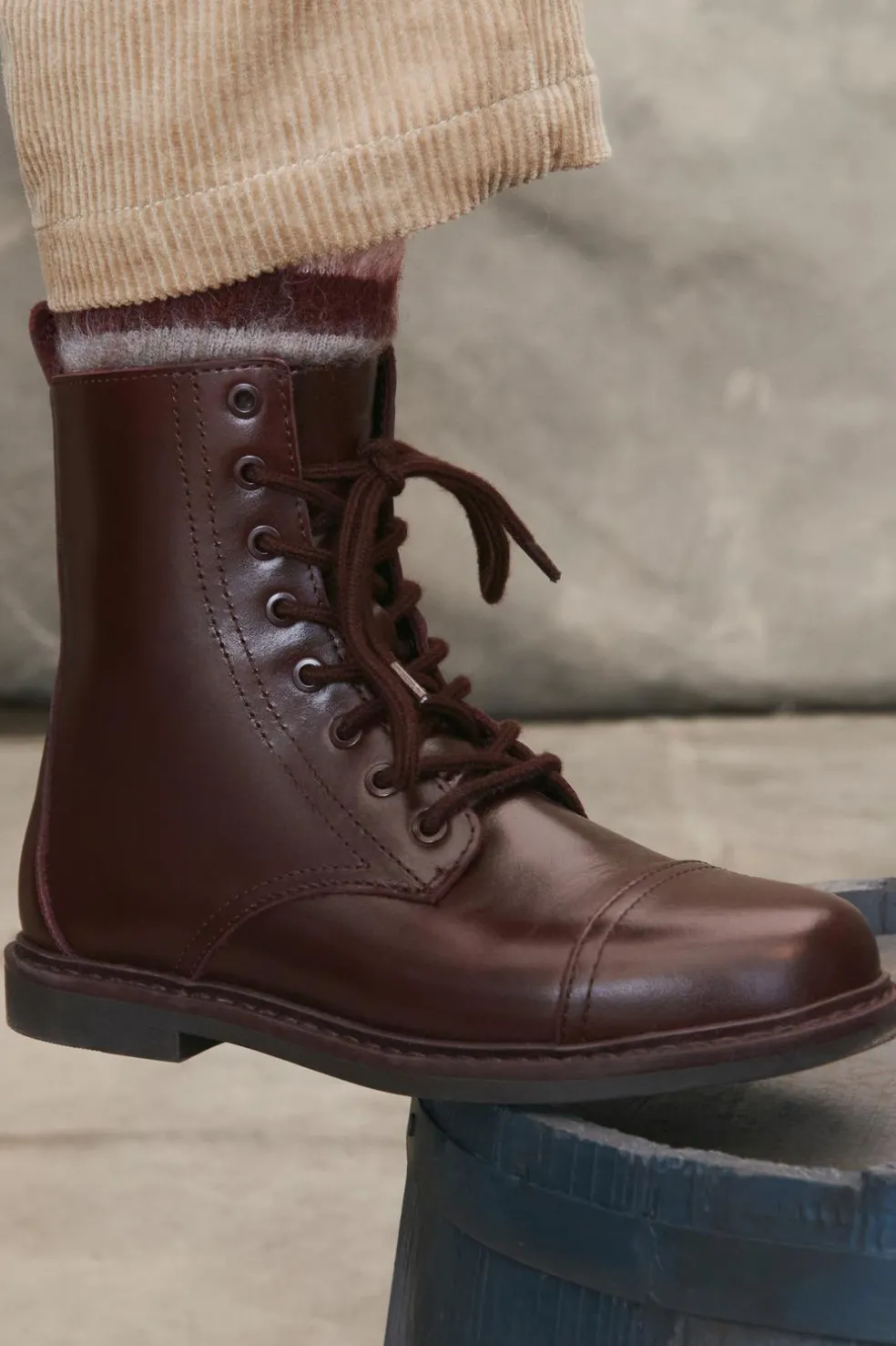 BOTIM EM PELE COM CORDÕES LIMITED EDITION-ZARA Online
