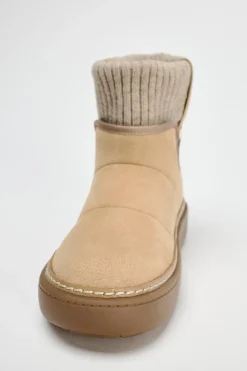 ZARA Winter Layersnew|Sapatos^BOTIM RASO MEIA Bege-claro