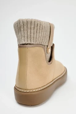 ZARA Winter Layersnew|Sapatos^BOTIM RASO MEIA Bege-claro