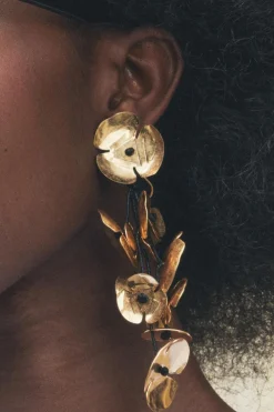 ZARA Acessórios / Bijuteria^BRINCOS DE CORDÃO COM FLORES Dourado