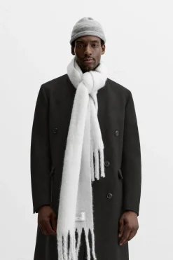 ZARA Vestuário De Inverno|Acessórios^CACHECOL COM TEXTURA ESCOVADA Azul-claro