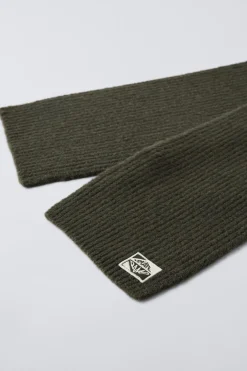 CACHECOL DE MALHA COM ETIQUETA-ZARA Online