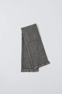 CACHECOL SUAVE AO TOQUE AOS QUADRADOS VICHY-ZARA Discount
