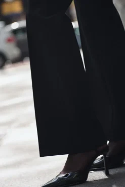 ZARA Calças^CALÇAS À BOCA DE SINO CINTURA SUBIDA Preto