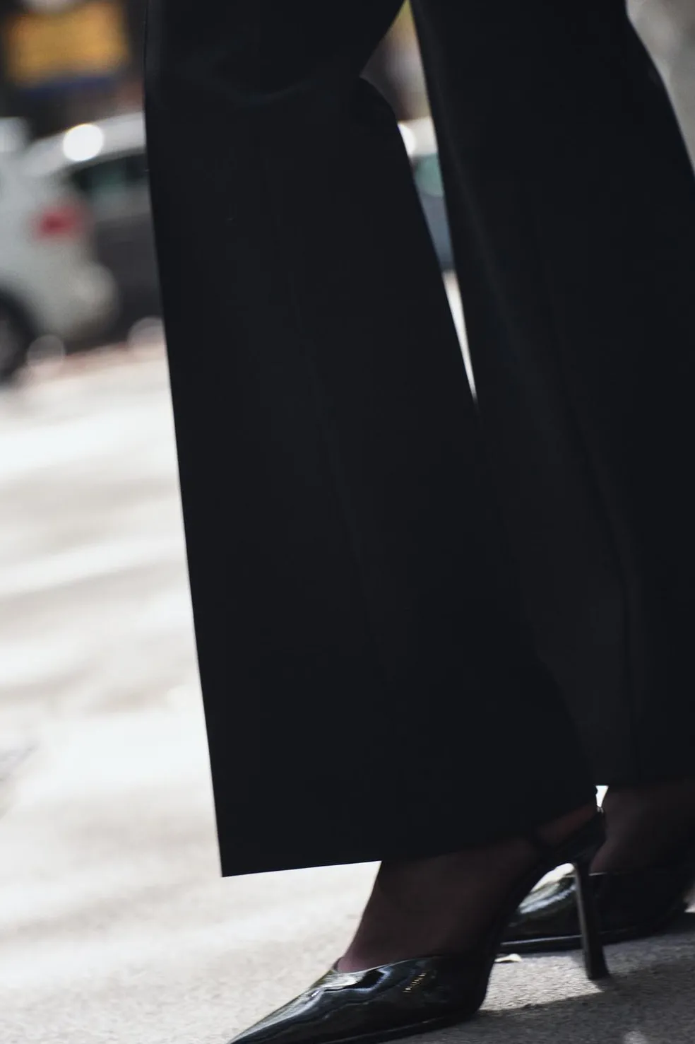 ZARA Calças^CALÇAS À BOCA DE SINO CINTURA SUBIDA Preto