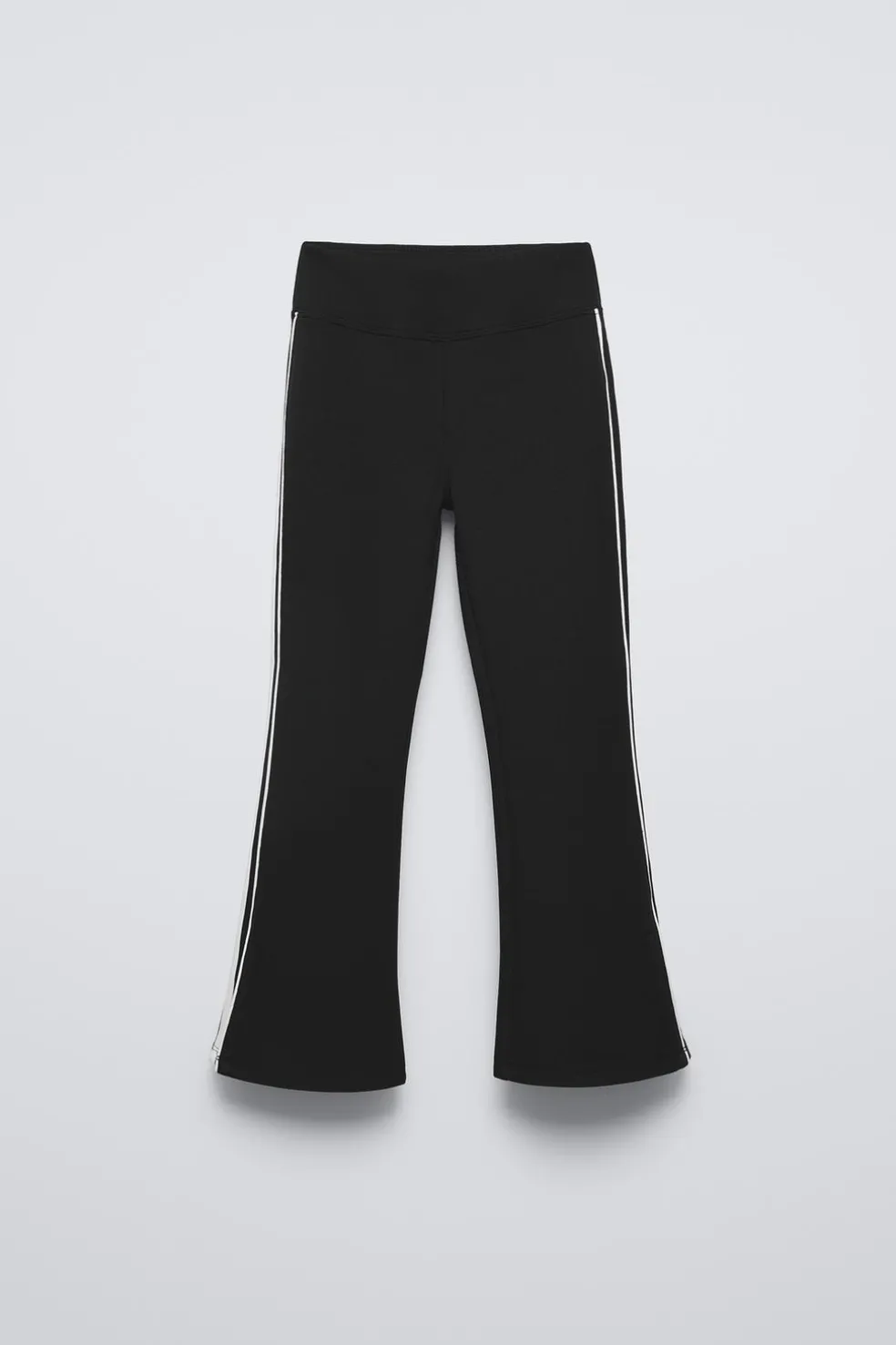 CALÇAS À BOCA DE SINO COM MODAL E FAIXA LATERAL-ZARA New