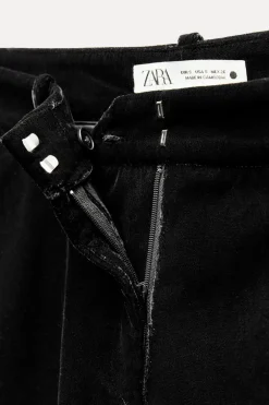 ZARA Calças^CALÇAS À BOCA DE SINO DE VELUDO ZW COLLECTION Preto