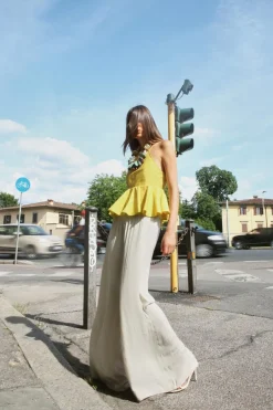 ZARA Calças^CALÇAS ACETINADAS COM CINTURA ELÁSTICA Cava