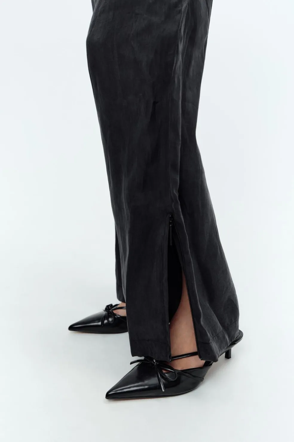 ZARA Calças|Lingerie^CALÇAS AMPLAS COM FECHO DE CORRER Preto