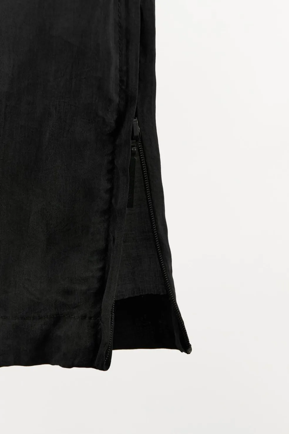 ZARA Calças|Lingerie^CALÇAS AMPLAS COM FECHO DE CORRER Preto