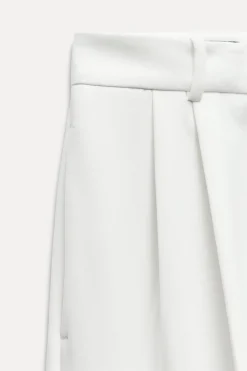 ZARA Calças^CALÇAS AMPLAS DE CINTURA SUBIDA Branco-marfim