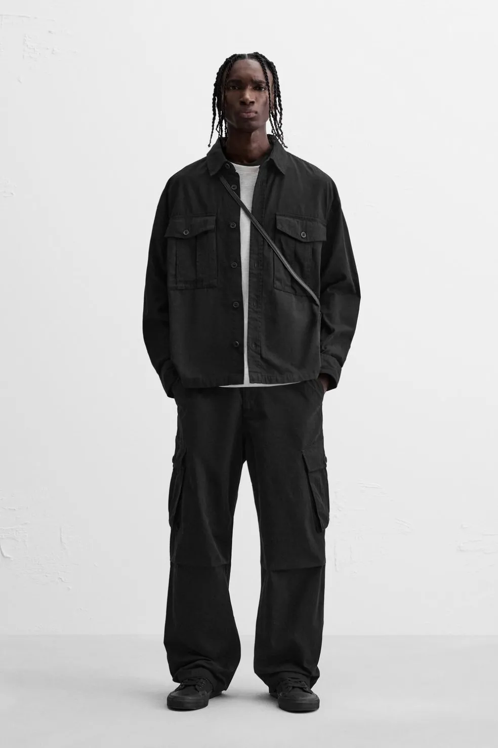 ZARA Calças|Cargo^CALÇAS CARGO RELAXED FIT Preto