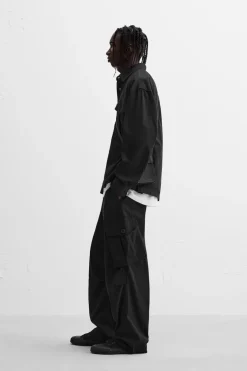 ZARA Calças|Cargo^CALÇAS CARGO RELAXED FIT Preto
