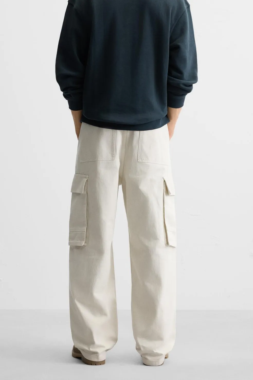 ZARA Calças|Cargo^CALÇAS CARGO RELAXED FIT Cru