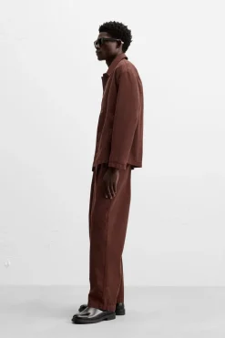 ZARA Calças^CALÇAS CHINO DE ESTRUTURA SARJA Bordeaux