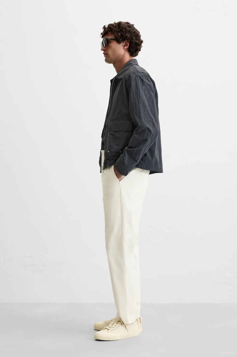 ZARA Calças^CALÇAS CHINOS DIREITAS Branco-marfim