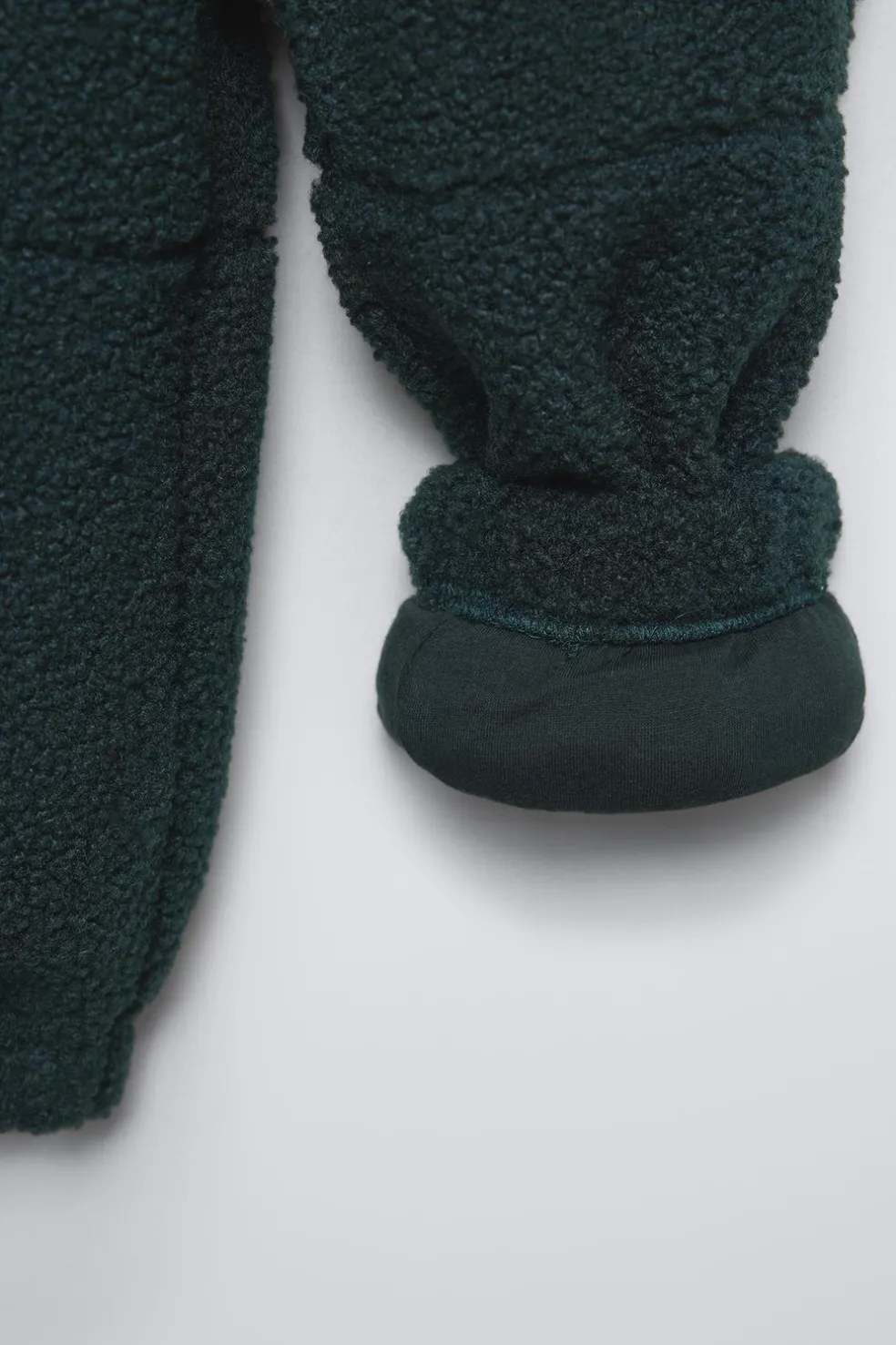 CALÇAS COM EFEITO DE PELO ENCARACOLADO FORRADAS-ZARA Best Sale