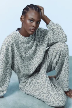 ZARA Calças|Sweatshirts / Joggers^CALÇAS COM ESTAMPADO ANIMAL E EFEITO LAVADO Leopardo