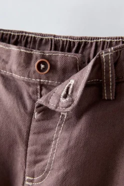 CALÇAS COM PINÇAS E PESPONTOS-ZARA New