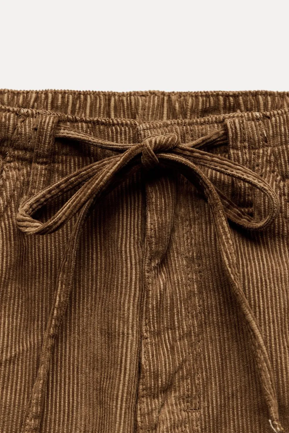ZARA Winter Layersnew|Calças^CALÇAS DE BOMBAZINA COM CORDÕES Castanho
