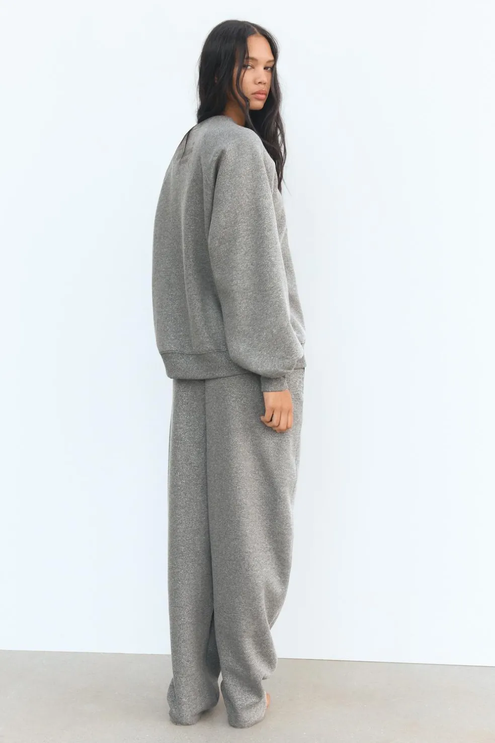 ZARA Calças|Sweatshirts / Joggers^CALÇAS DE FELPA COM BRILHO Cinzento