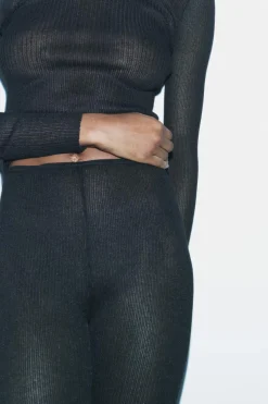 ZARA Calças|Lingerie^CALÇAS DE MALHA FINA COM NERVURAS Preto