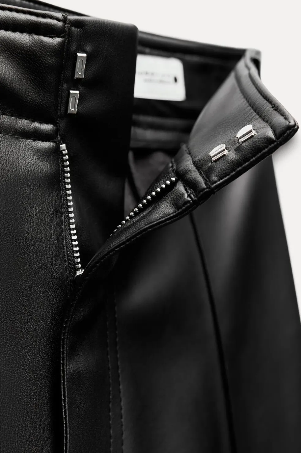 ZARA Jeans|Calças^CALÇAS DE PERNA LARGA EM POLIPELE ZW COLLECTION Preto
