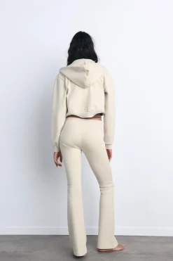 ZARA Winter Layersnew|Calças^CALÇAS FLARE INTERLOCK COSTURAS Cru
