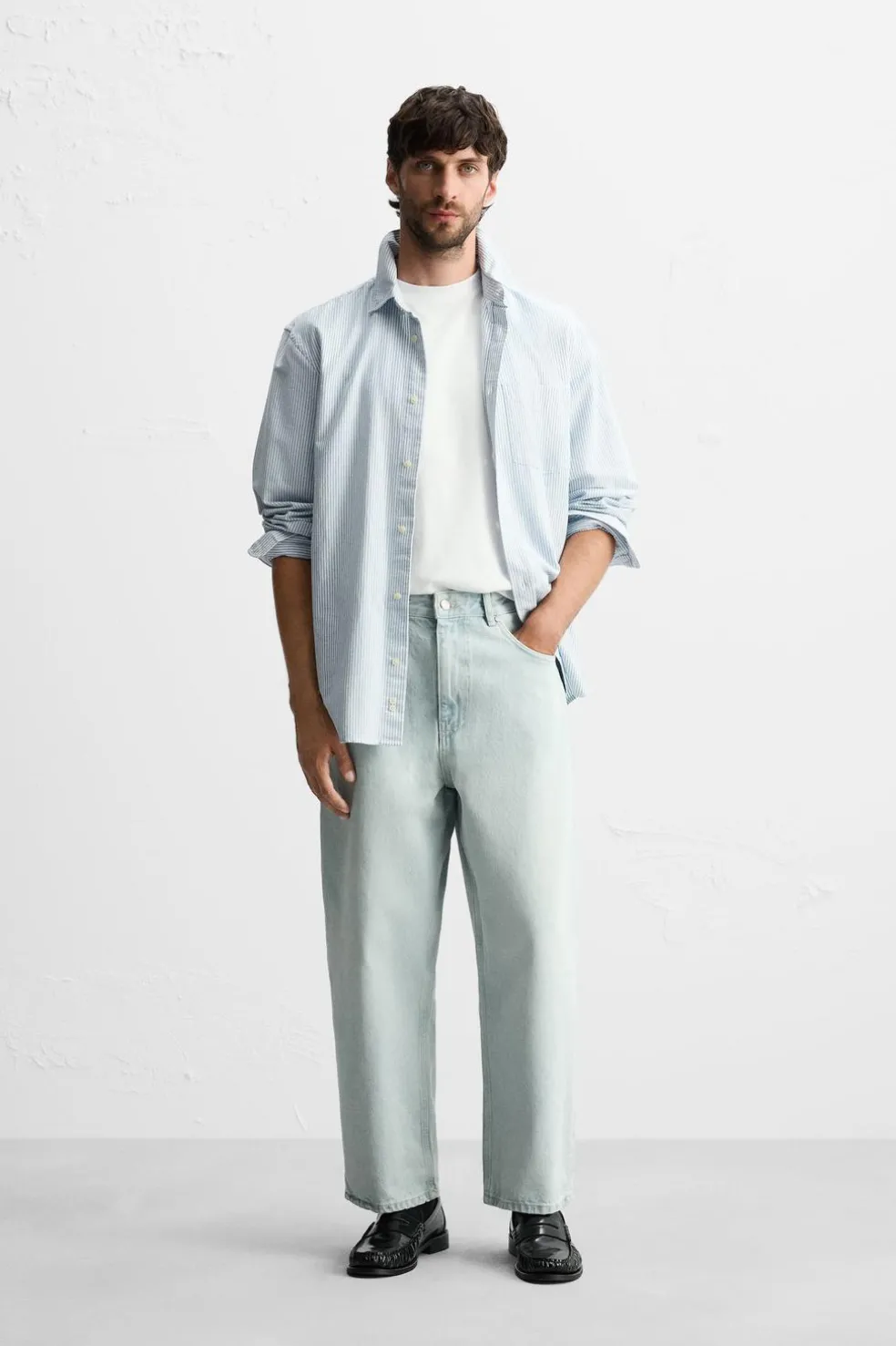 ZARA Calças De Ganga^CALÇAS JEANS TAPERED FIT Azul-celeste