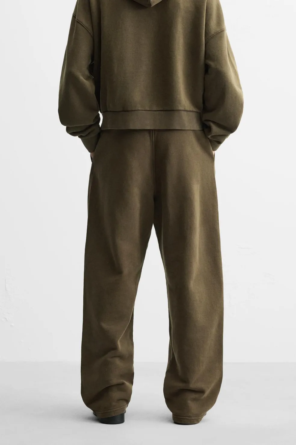 ZARA Vestuário De Inverno|Calças^CALÇAS JOGGER OVERSIZE LIMITED EDITION Caqui-escuro