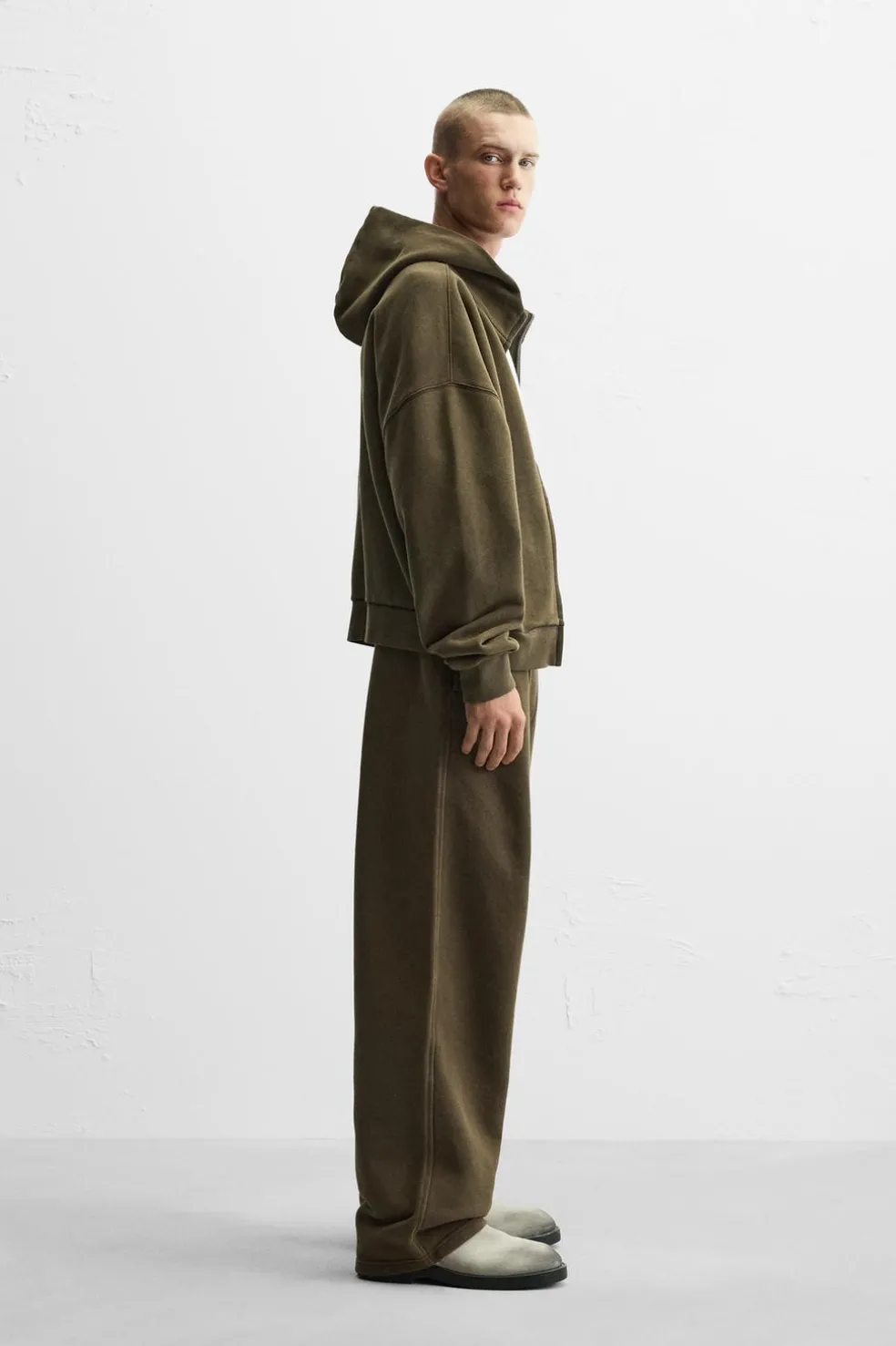 ZARA Vestuário De Inverno|Calças^CALÇAS JOGGER OVERSIZE LIMITED EDITION Caqui-escuro