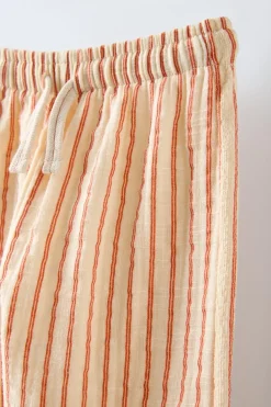 CALÇAS ÀS RISCAS COM ESTRUTURA-ZARA Cheap