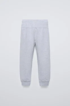 CALÇAS SPORTY PORMENOR RELEVO-ZARA Shop