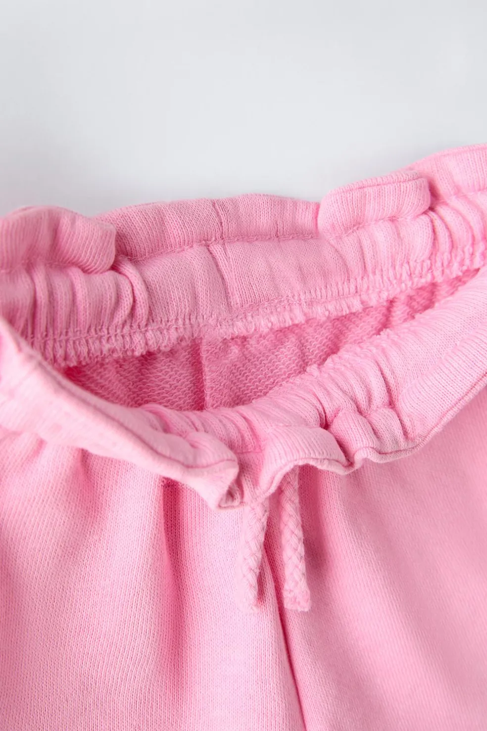 CALÇÕES BERMUDA BORDADO DE FLOR-ZARA Online