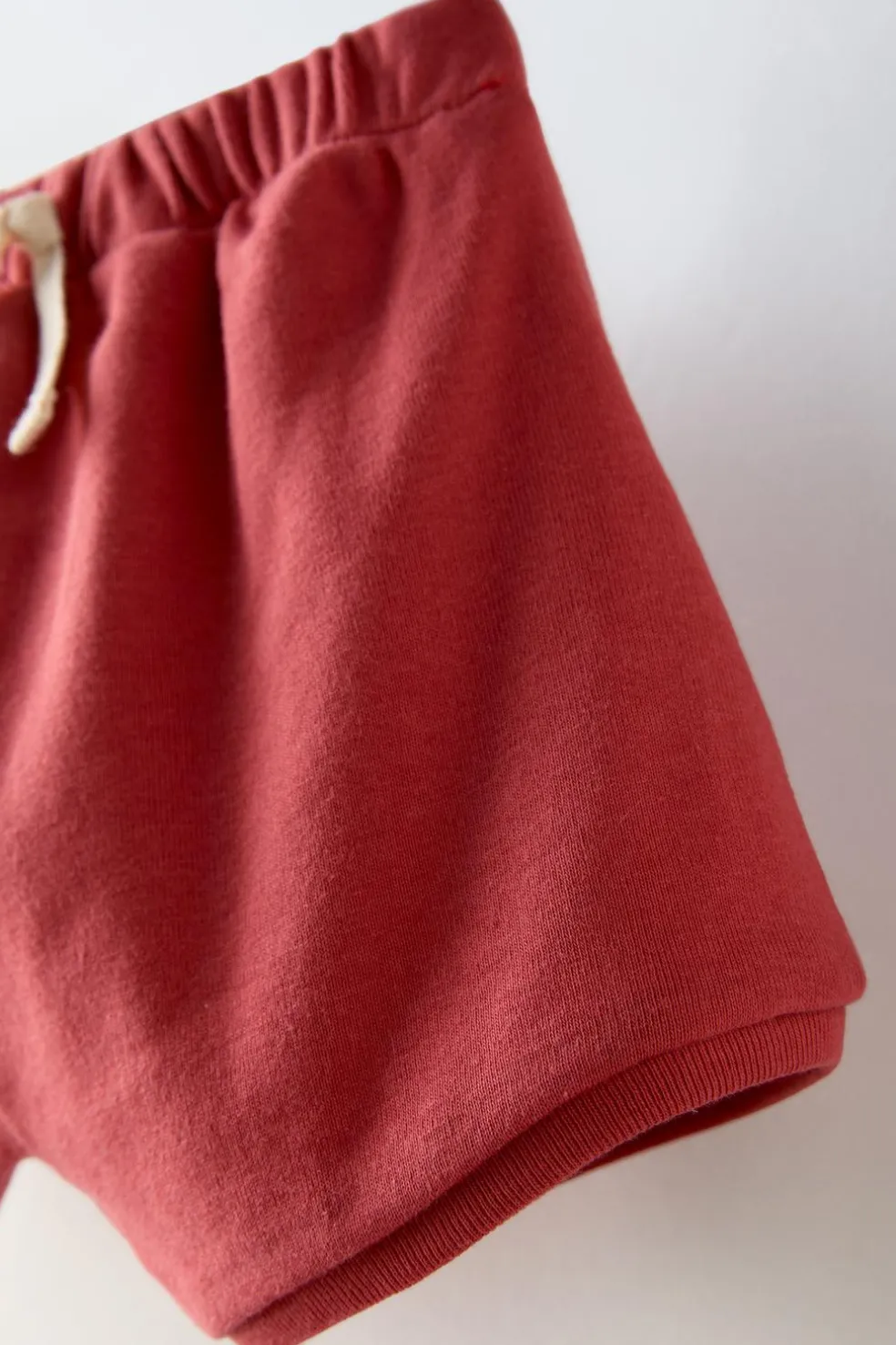 CALÇÕES BERMUDA LISOS COM CORDÃO-ZARA Flash Sale