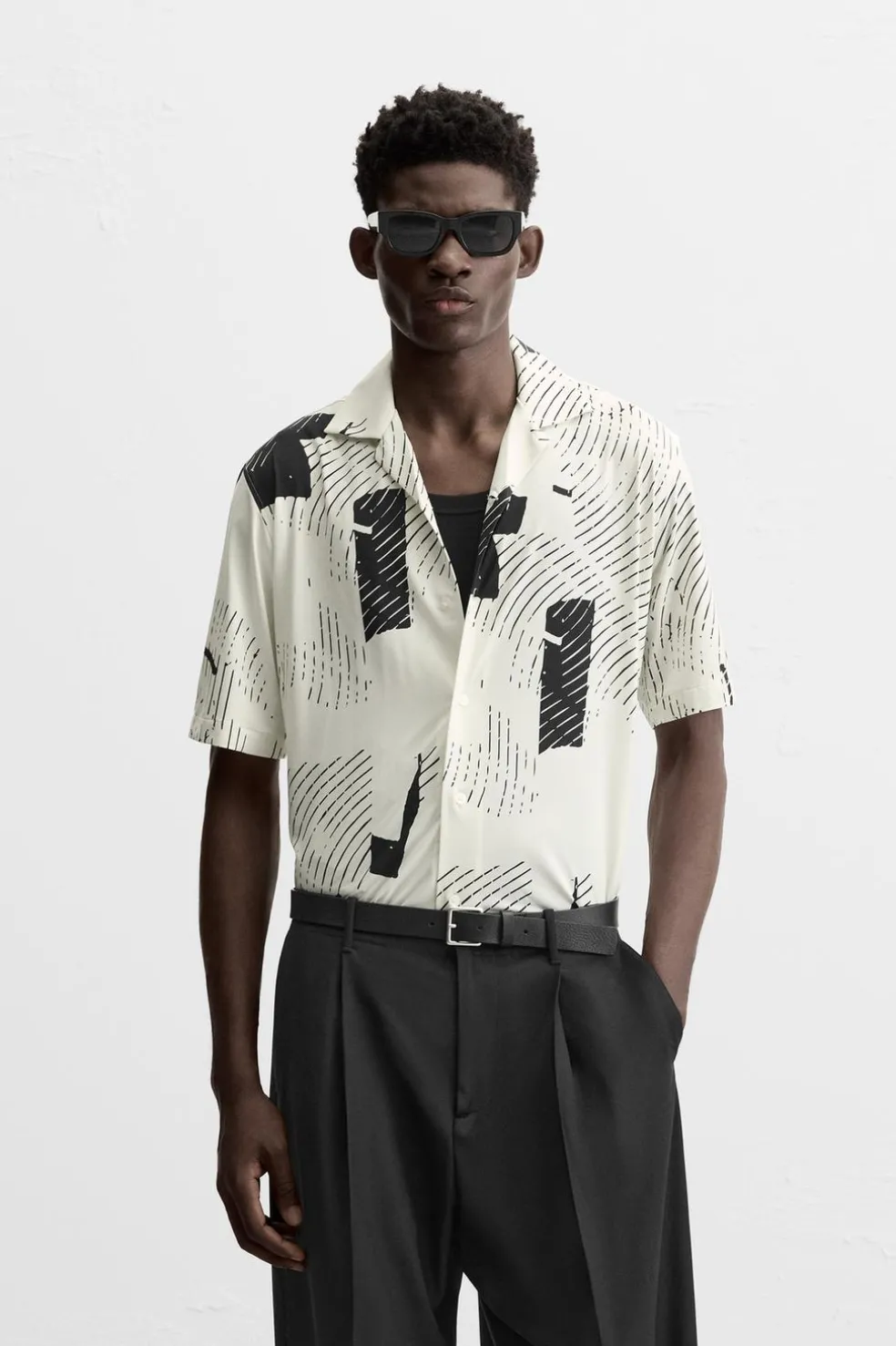 ZARA Camisas^CAMISA ELÁSTICA COM ESTAMPADO ABSTRATO Branco