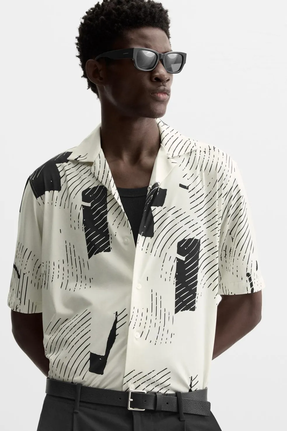 ZARA Camisas^CAMISA ELÁSTICA COM ESTAMPADO ABSTRATO Branco