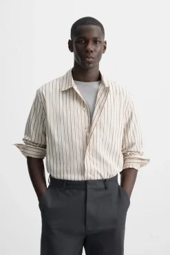 ZARA Camisas^CAMISA ELÁSTICA ÀS RISCAS Bege / Azul-marinho